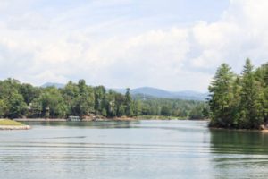 Lake Keowee,WAterfront,real estate,NEws,information,mike,matt,roach,top,guns,realty,homes,lots,land,acraege,home,house,for sale,