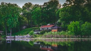 south carolina lakefront homes