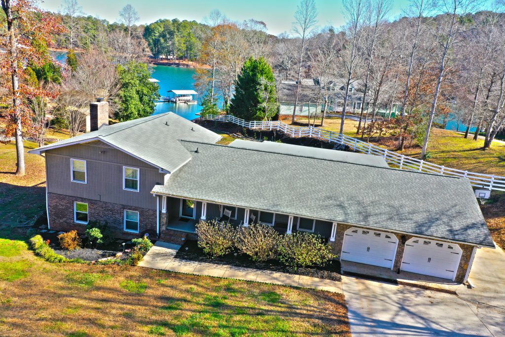 Lake Keowee,waterfront,real estate,Mike,Matt,Roach,Top,Guns,Realty,homes,lot,land,acreage,for sale,lake front,