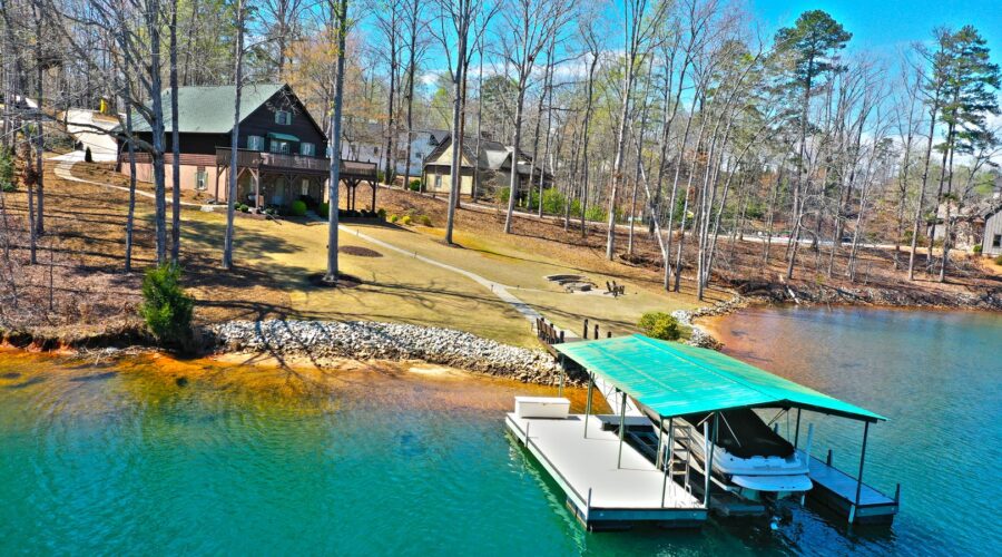 Lake Keowee Homes for Sale | Spring 2026 Buyer’s Guide