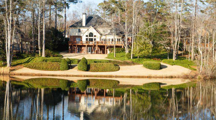 Lake House for Sale in South Carolina: Which Lake Is Right for You?